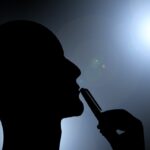 「上の空」を英語でどう表現する?気が散った時の英語フレーズ