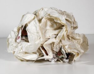 「丸める」を英語でどう表現する?動作に関する英語フレーズ